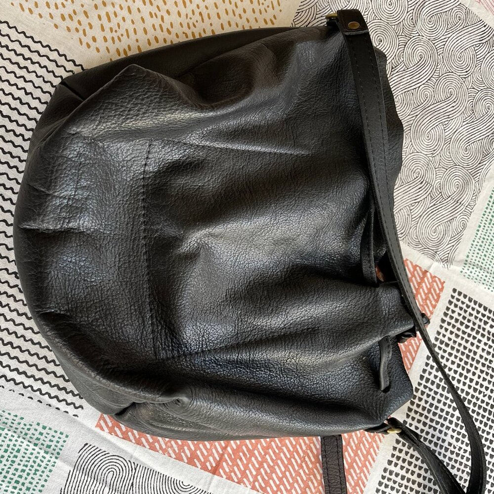 Large black pebbled bucket bag